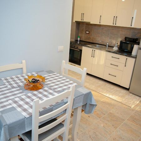 Fishta Apartments Q5 33 Velipoje Bagian luar foto
