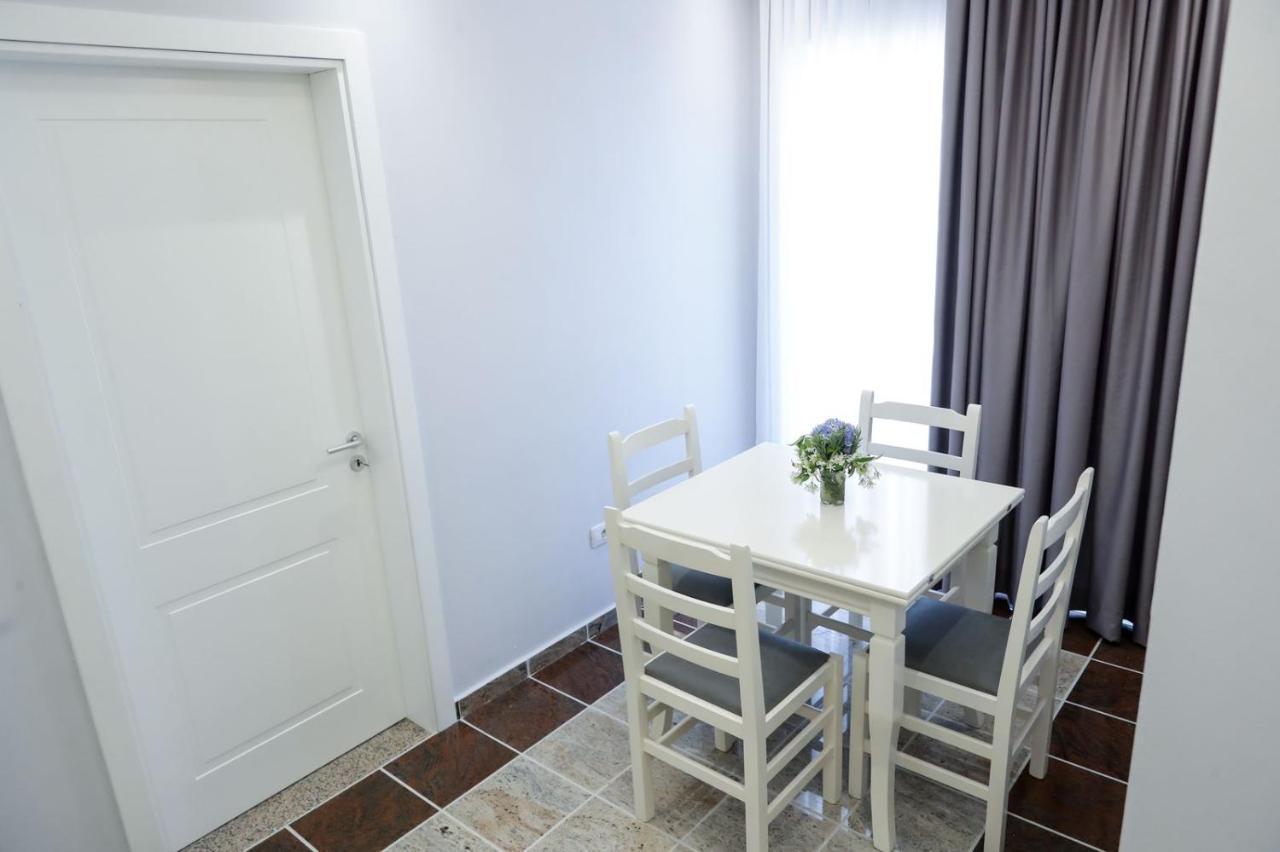 Fishta Apartments Q5 33 Velipoje Bagian luar foto
